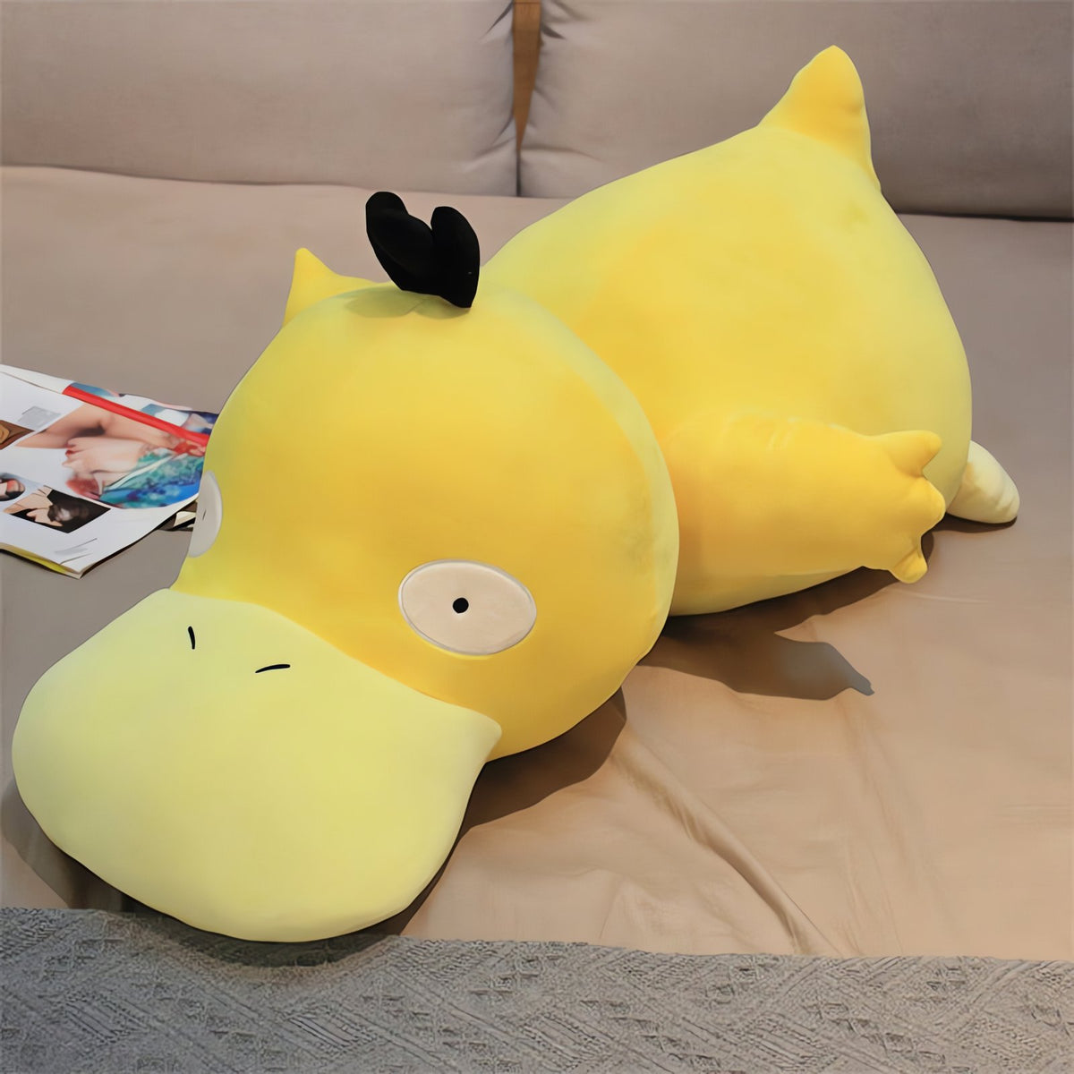 Psyduck XXL plush toy – photo 2