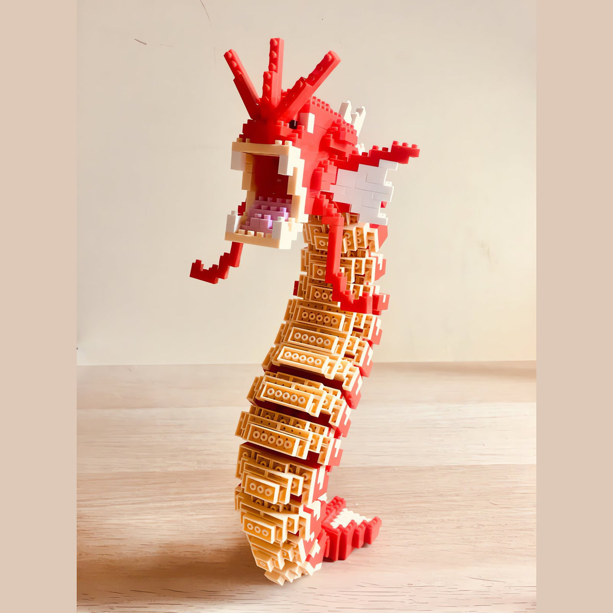 Red Gyarados building block set – photo 3