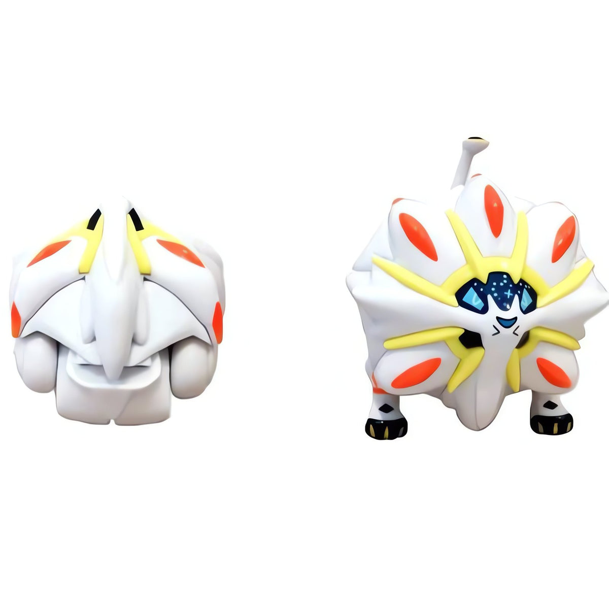 Solgaleo figure that transforms into a Poké Ball – photo 3