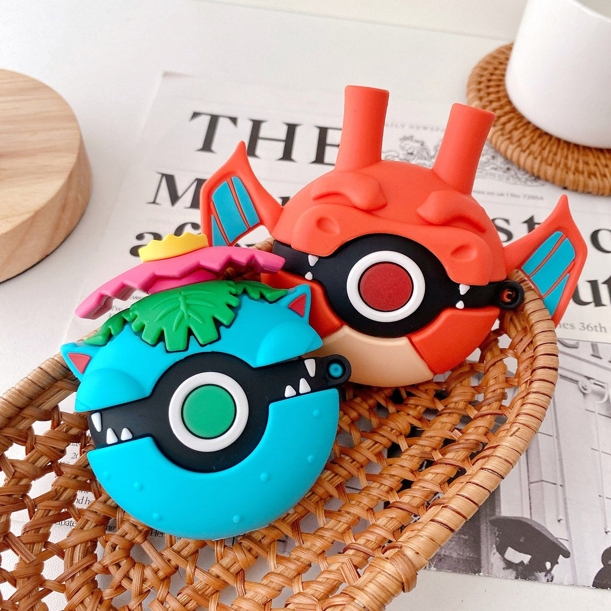 Venusaur and Charizard AirPods case – photo 2