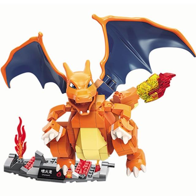 Charizard Giant Pokémon building block set