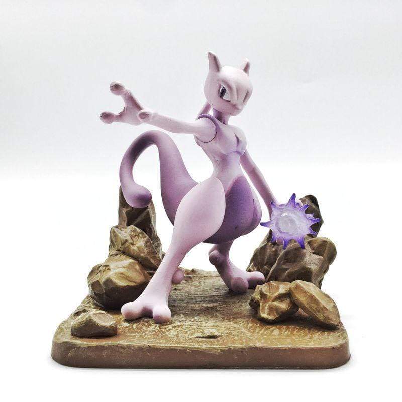 Mewtwo Pokémon figure in its classic pose, 11cm