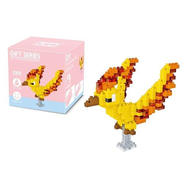 Moltres Pokémon building block model, 10 x 6.8cm